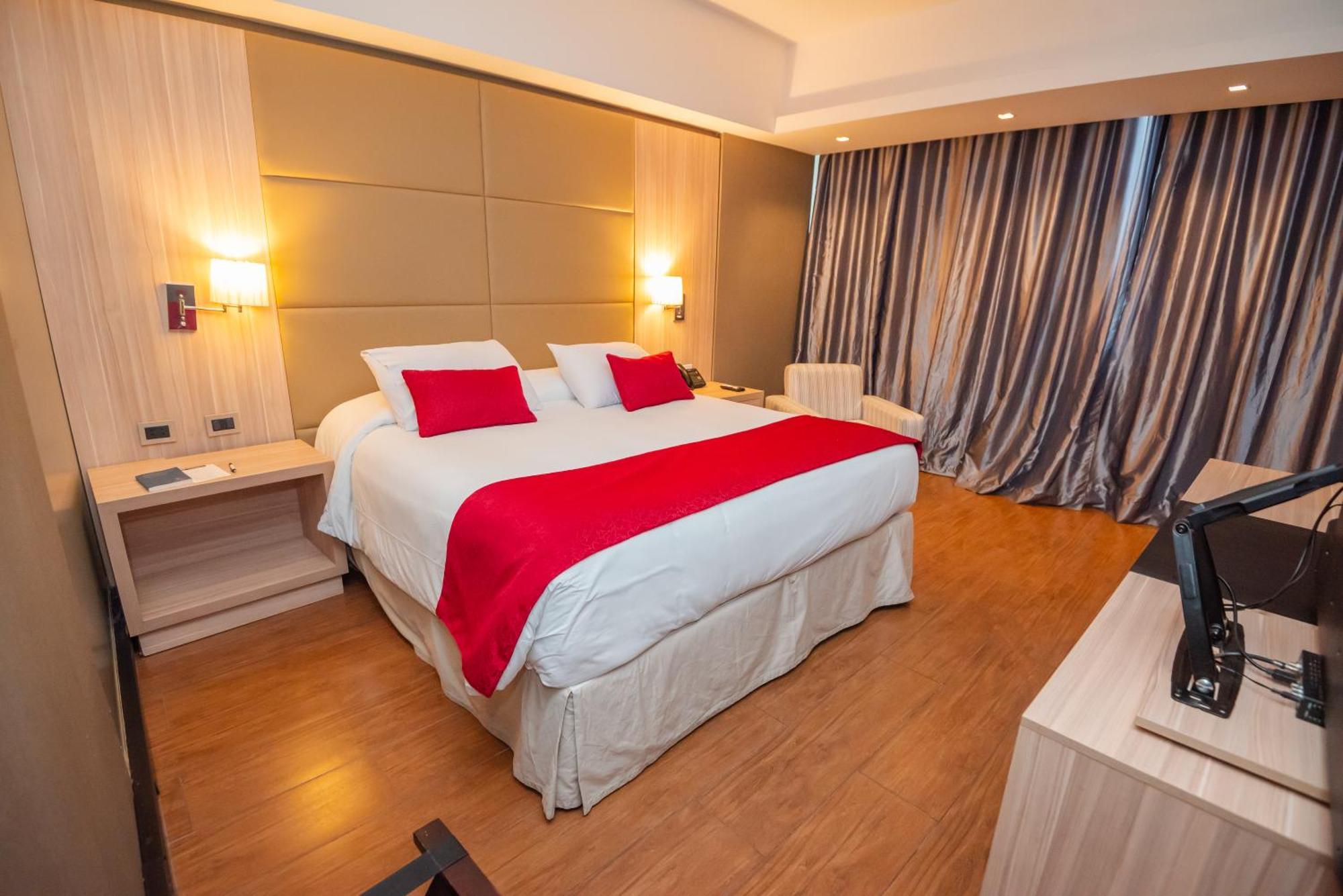 Savoy Hotel Encarnacion Ngoại thất bức ảnh
