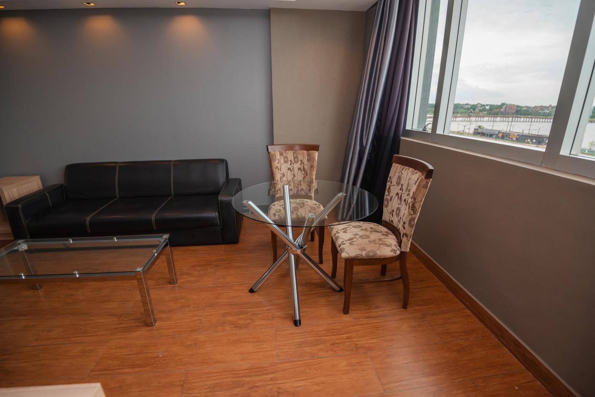 Savoy Hotel Encarnacion Ngoại thất bức ảnh
