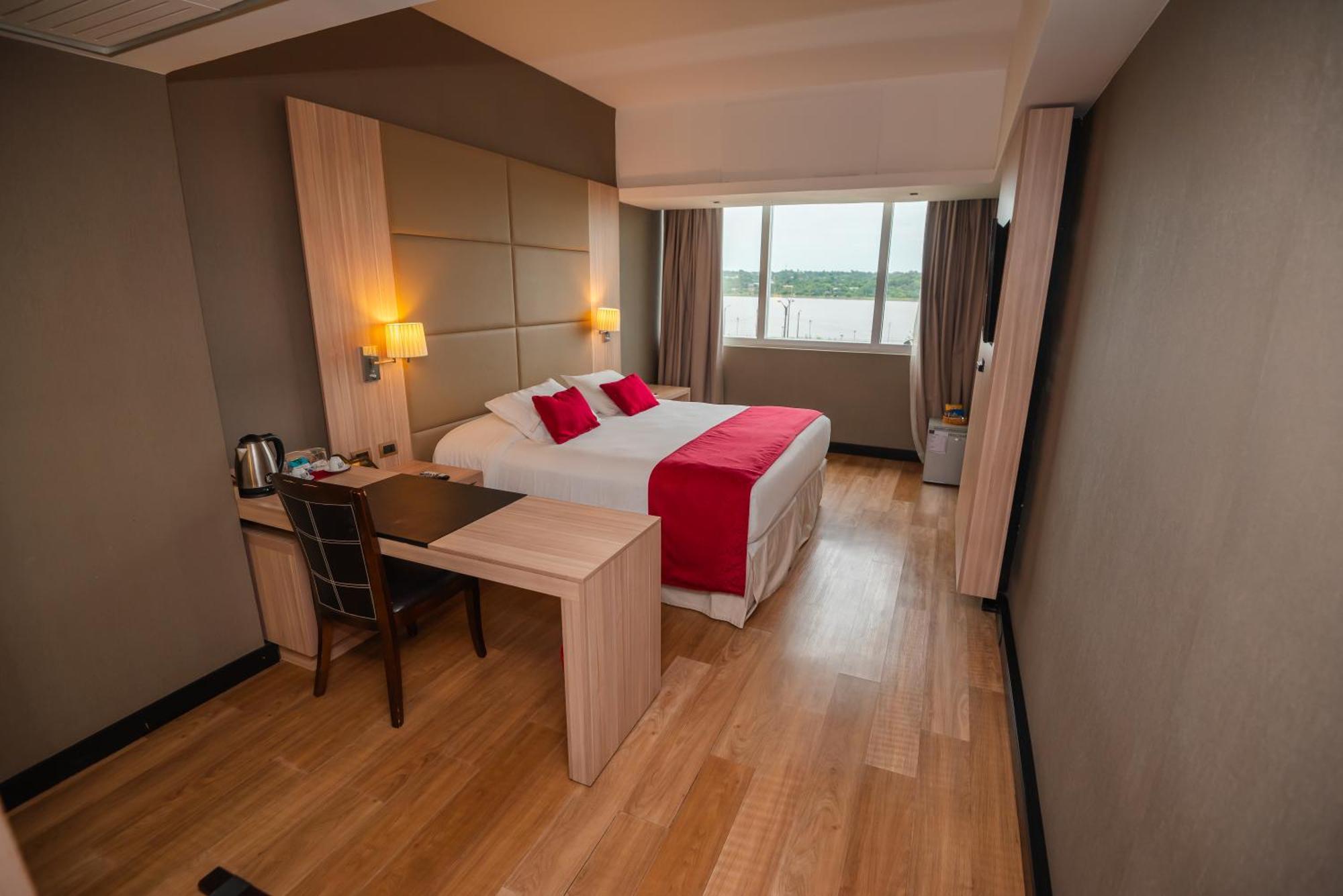 Savoy Hotel Encarnacion Ngoại thất bức ảnh